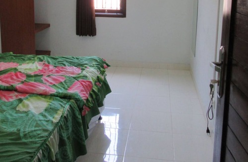 Raya Kuta House | DAILY HOUSE AT KUTA, BALI.3 BEDROOMS.