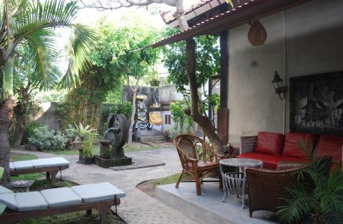 Purwakerti House | Dalum Homestay