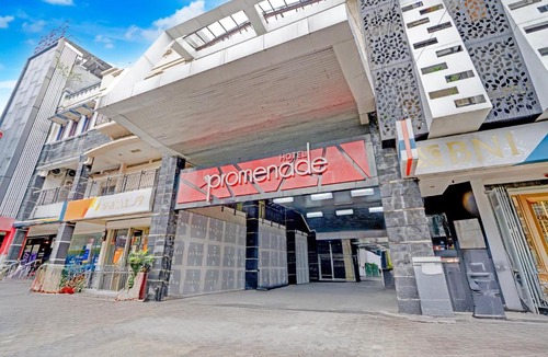 Cipaganti Hotel | Dancenter Promenade Near Cihampelas Walk