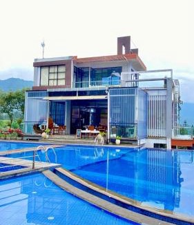 Cisarua Hotel | De Pointé Resort & Resto