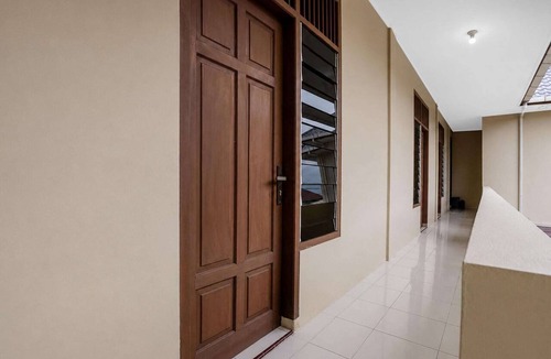 Banda Aceh House | Deluxe Double near Harapan Bunda
