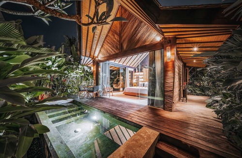 Tumbak Bayuh Hotel | Desa Hay Canggu