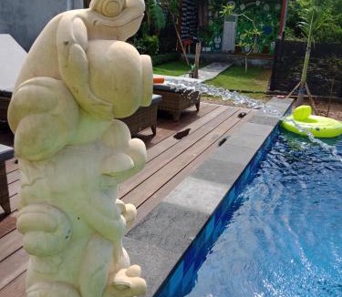 Mushroom Bay Hostel | Devadav Hostel (Bunk Bed) Nusa Lembongan