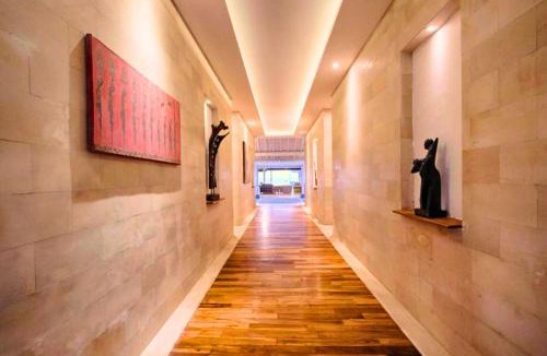 Blahbatuh Villa | Dewangga 5 BR beachfront Villa JU25
