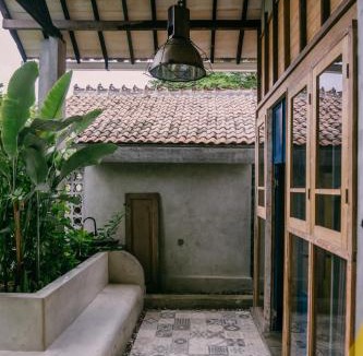 Celuk Hostel | Dormitory at Semadi living