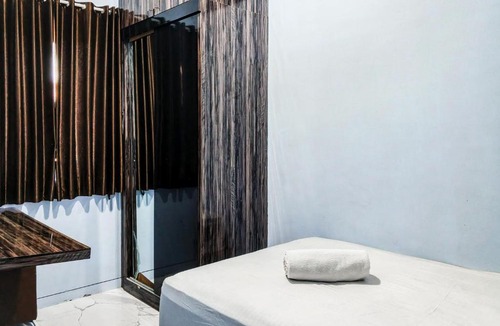Semarang House | Dprof Exclusive Guesthouse Semarang RedPartner
