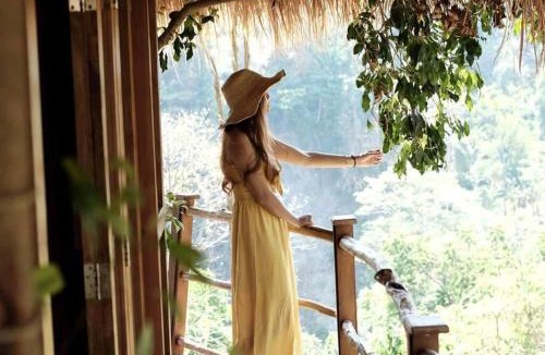 Sukasada House | Dreamy Eco Tree House by 7 Waterfalls