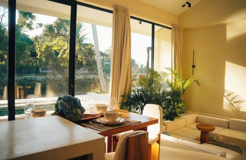 Pejeng House | Dzen Sari Ubud Villa! Rice fields, pool and Stone bath!