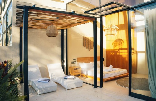Pejeng House | Dzen Sari Ubud Villa! Rice fields, pool and Stone bath!