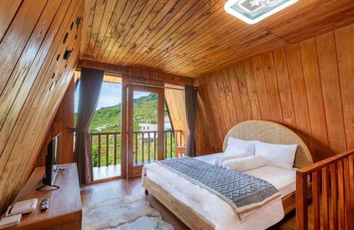Kejajar Villa | Emerald Cabin House