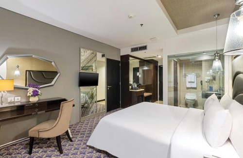 Gandaria-selatan Hotel | Fairview Hotel by ARTOTEL