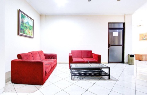 Semarang House | Family Luxury Suite W/Free WiFi and Parking