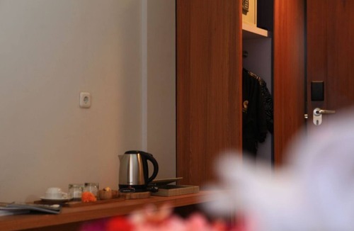 Batuan Apartment | Freddies Villas Ubud – Deluxe Room #07