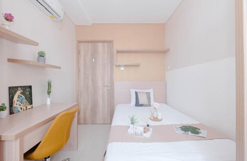 Ragunan Apartment | Fully Furnished 2BR Apartment at Pejaten Park Residence By Travelio