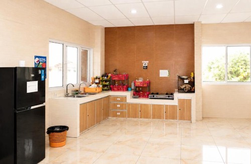 West Semarang Hotel | Gapura Homestay by Sinergi