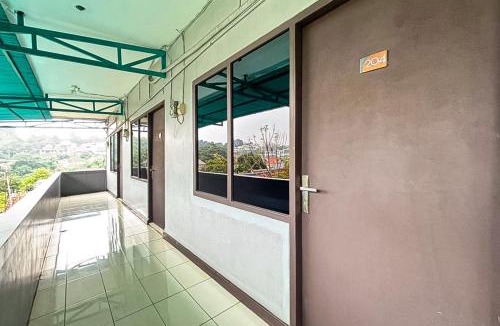 Bogor Selatan Hotel | Garden View near Batu Tulis RedPartner