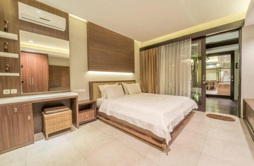 Padangsambian Klod Villa | Garden-view villa w- pool & workspace