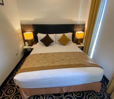 Braga Hotel | Golden Flower