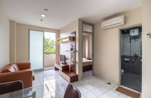 Muarakarang Hotel | Golden Sky Condotel