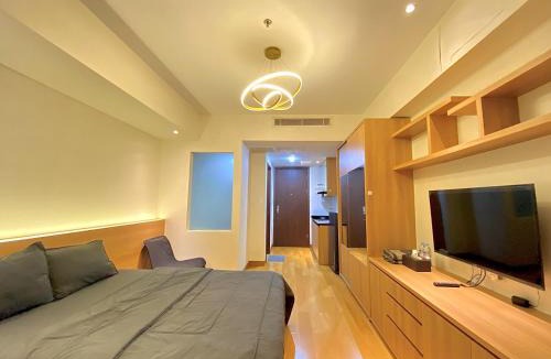 Tangerang Apartment | GOLF VIEW Studio! U-Residence 2 Apartment in Lippo Karawaci by Cencen Property