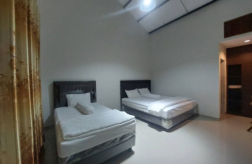 Simanindo Hotel | Gondang Sivali Hotel