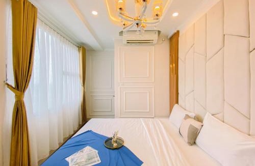 Depok Apartment | Good and Warm 2BR at Transpark Cibubur Apartment By Travelio