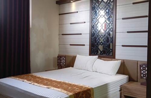 Laweyan Hotel | Graha Laweyan Solo