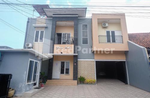 Semarang Hotel | Griya Loka 1 Syariah Near RSUD Dr Kariadi Mitra RedDoorz