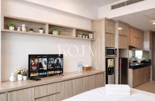 Tangerang Apartment | HANDA Golf View from the Highest Floor at U-Residence tower 2, Lippo Karawaci