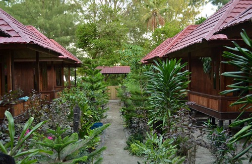 Hoga Island House | Hoga Dive Inn Wakatobi
