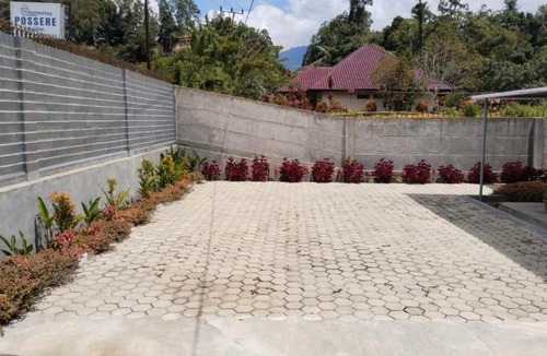 North Toraja House | Homestay Possere