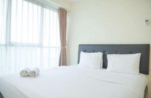 Kayu Putih Apartment | Homey and Comfortable 2BR Tifolia Apartment By Travelio