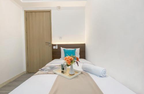 Cikarang Apartment | Homey and Modern Look 3BR at Meikarta with Balcon Apartment By Travelio