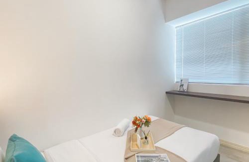 Cikarang Apartment | Homey and Modern Look 3BR at Meikarta with Balcon Apartment By Travelio