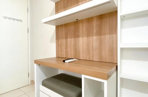Bekasi Apartment | Homey and Nice 3BR at Springlake Summarecon Bekasi Apartment By Travelio