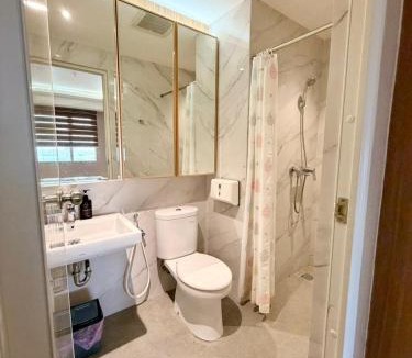 Kesawan Apartment | Homey & Cozy Podomoro Apartment - Strategic Location 3Beds 1Sofabed 2Bathroom