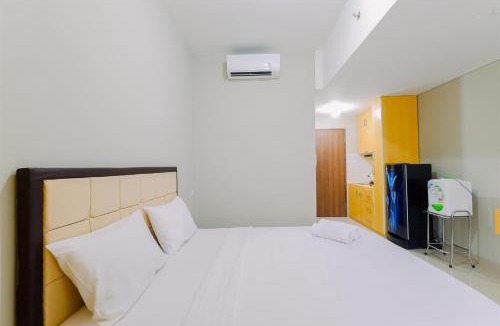 Kedungmanggu Apartment | Homey Studio at LRT City Sentul Royal Sentul Park Apartment By Travelio