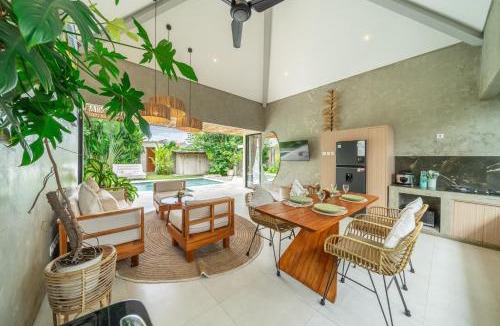 Banjar Semer Villa | Honey Mandarin - Private Pool Villa with Outdoor Lounge