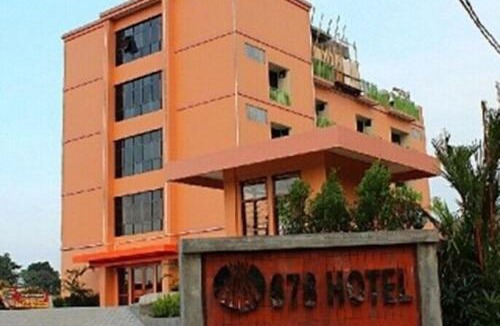 East Jakarta Hotel | Hotel 678 Cawang powered by Cocotel