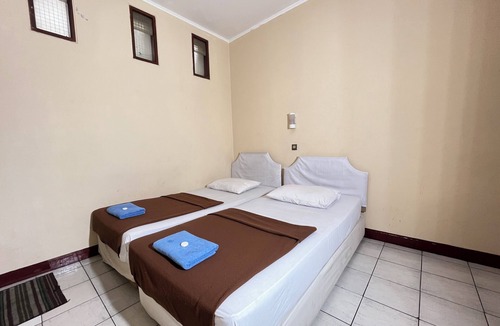 Arjuna Hotel | Hotel Bandung Indah