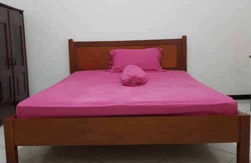 Pacitan Hotel | Hotel Bundo Permai 1