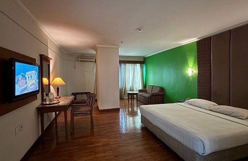 Menteng Hotel | Hotel Mega Cikini