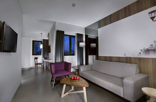 Central Yogyakarta Hotel | Hotel Neo Malioboro by ASTON