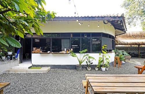Dago Hotel | Hotel O Garden Hostel