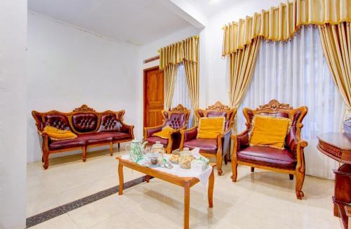 Mungkid Hotel | Hotel O Mbah Carik Homestay Syari'ah