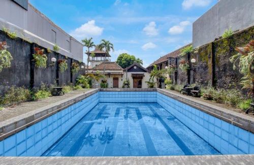 Surakarta Hotel | Hotel O near Kampung Batik Kauman formerly Chakra Homestay