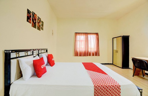 Surabaya Hotel | Hotel O Petraya Residence near City of Tomorrow Mall