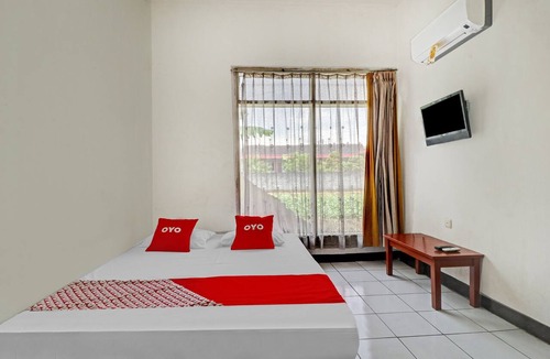Cileunyi Hotel | Hotel O Pondok 23