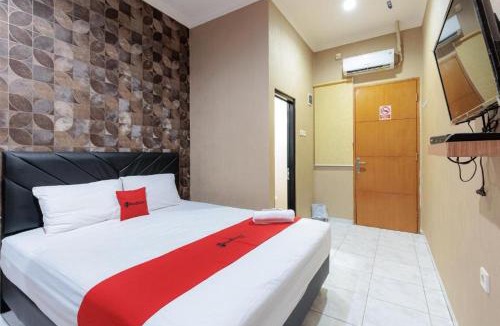 Karawang Hostel | Hotel Tiga-Er Syariah Karawang