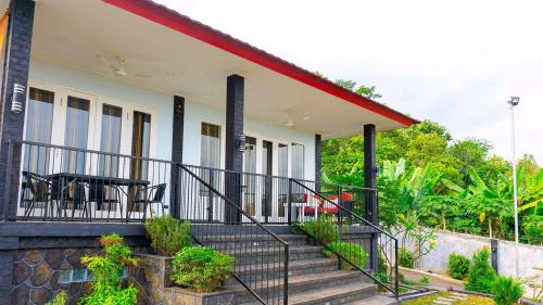 Cikakak House | House of Belasun